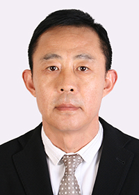 侯勇